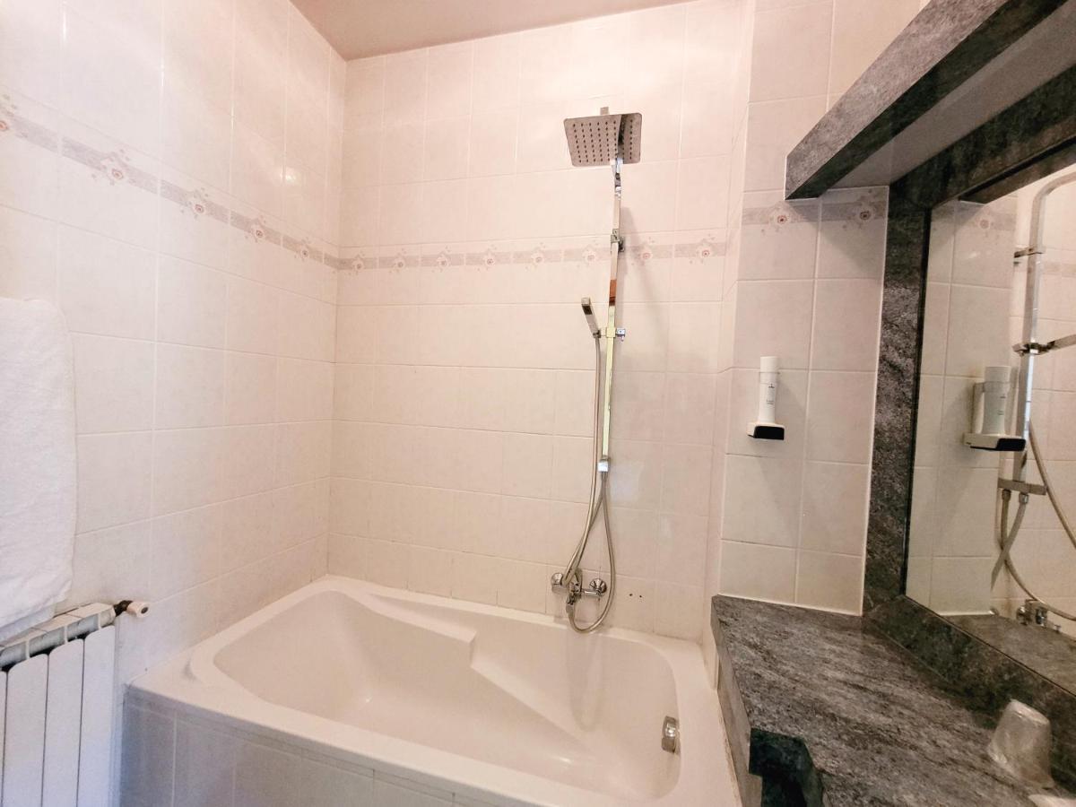 Rome Hotel Saint-Nazaire-en-Royans Luaran gambar